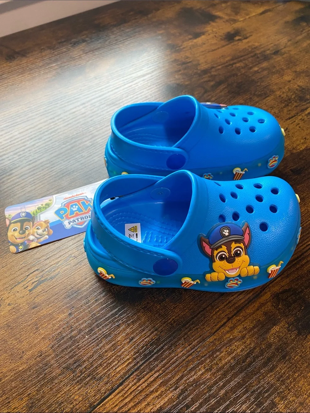 Paw Patrol Bright Blue Kids Water Clogs with Character Accents (lights up) sz6.5